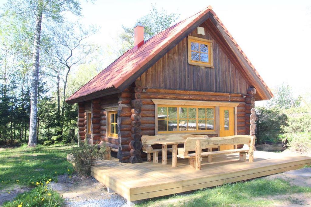 Ala-Laugu Holiday Home Leisi Εξωτερικό φωτογραφία
