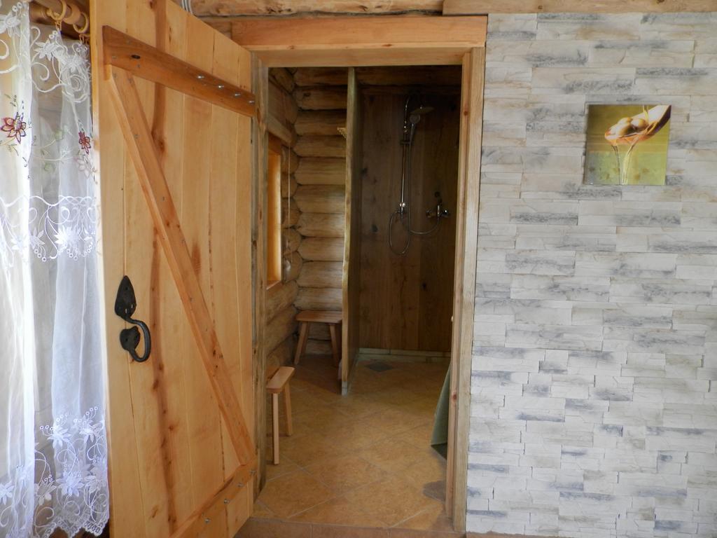 Ala-Laugu Holiday Home Leisi Εξωτερικό φωτογραφία