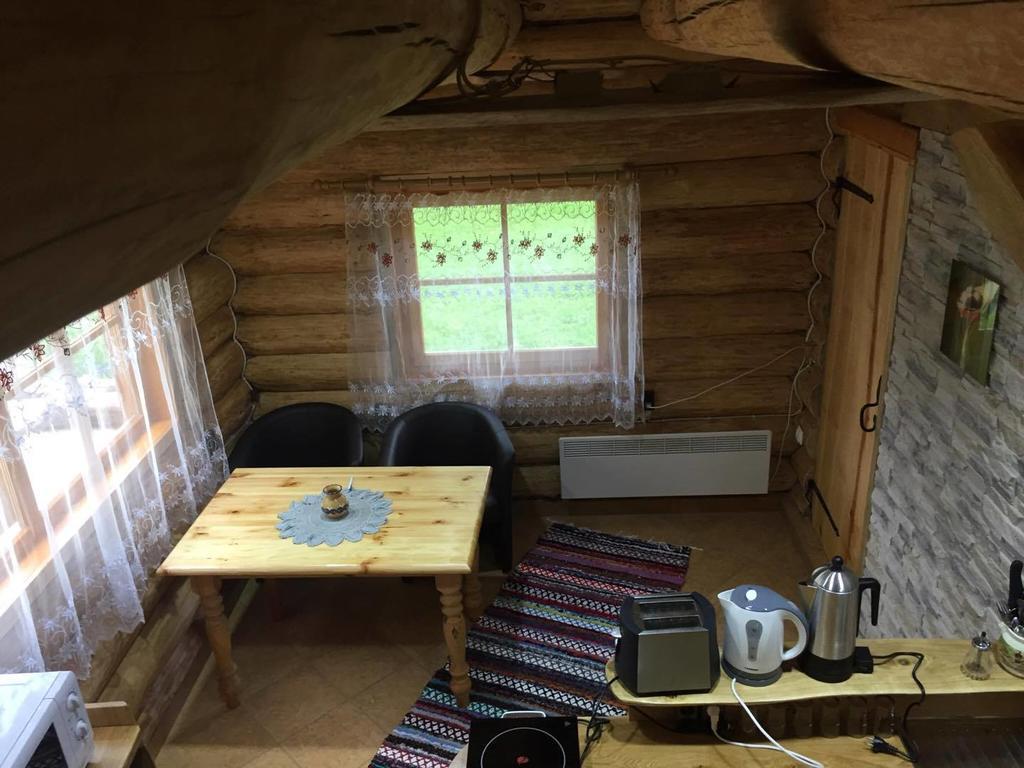 Ala-Laugu Holiday Home Leisi Εξωτερικό φωτογραφία